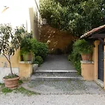 Margutta Studios 54